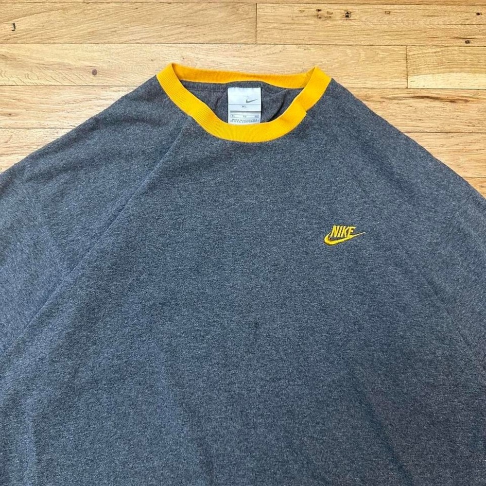 Vintage Nike‎ Y2K Long Sleeve Tee Size XL